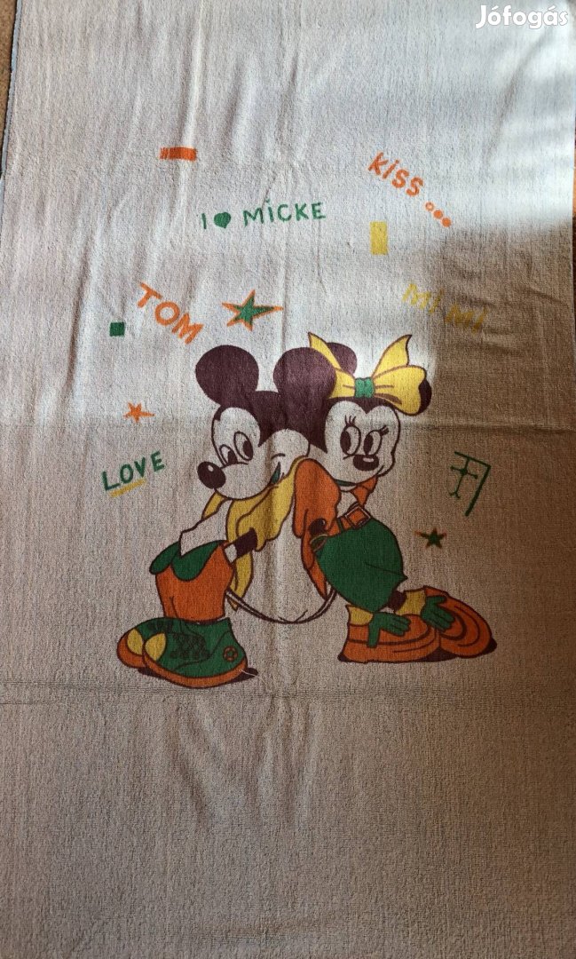 Fürdőlepedő új Mickey-Minnie mintás