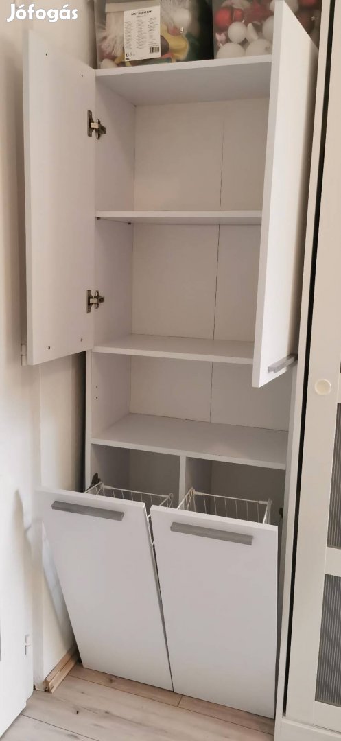 Fürdőszobai szekrény eladó