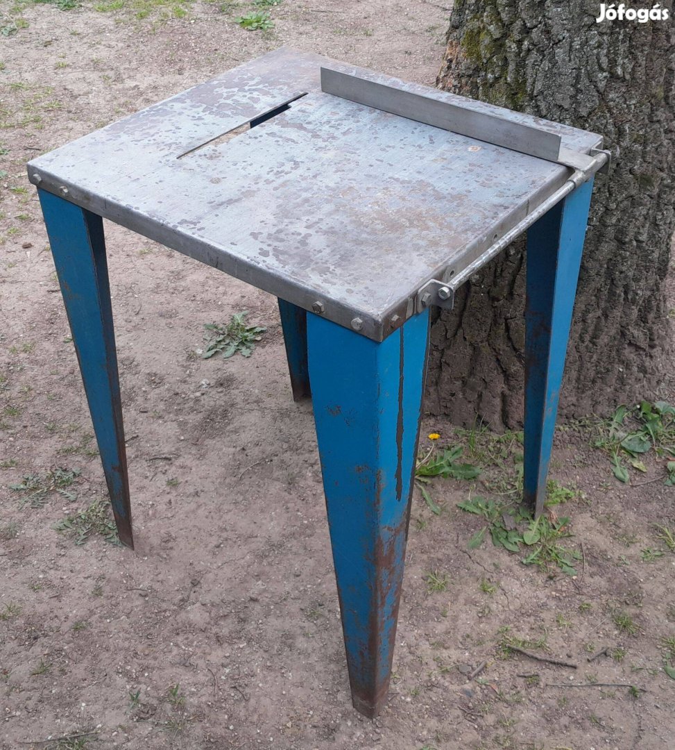Fűrész állvány, fém szétszedhető körfűrész asztal