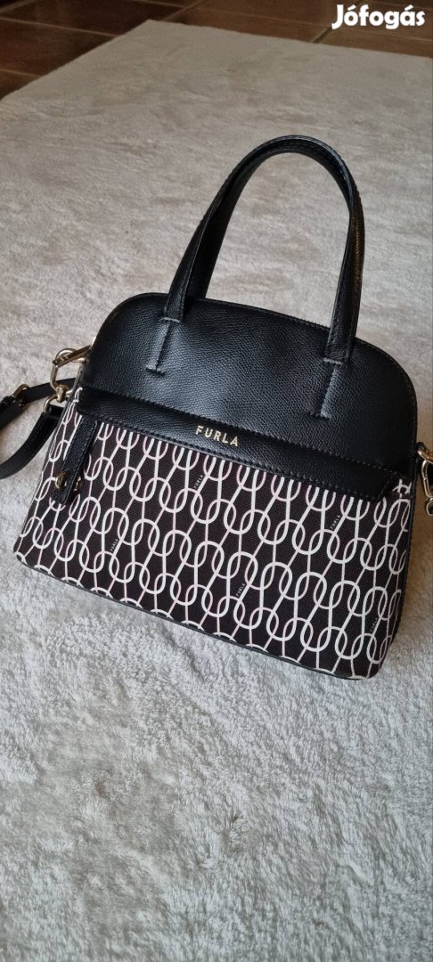 Furla Piper S Dome crossbody/kézitáska