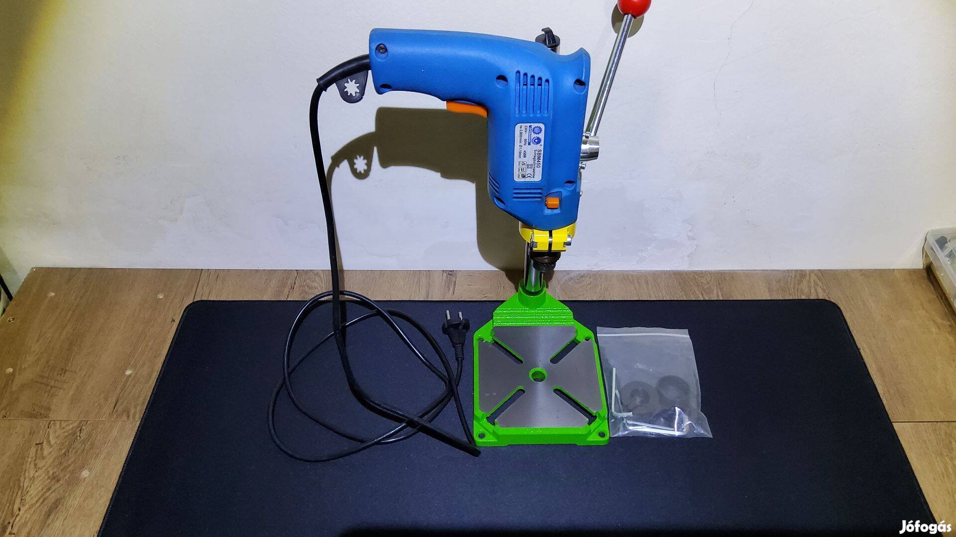 Fúróálvány fúróval eladó