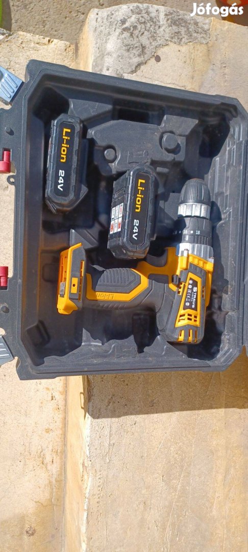 Furógép 24 V-os Straus kitűnő állapotban eladó