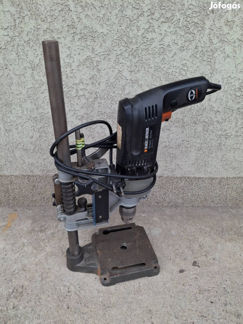 Fúrógép állvánnyal eladó!