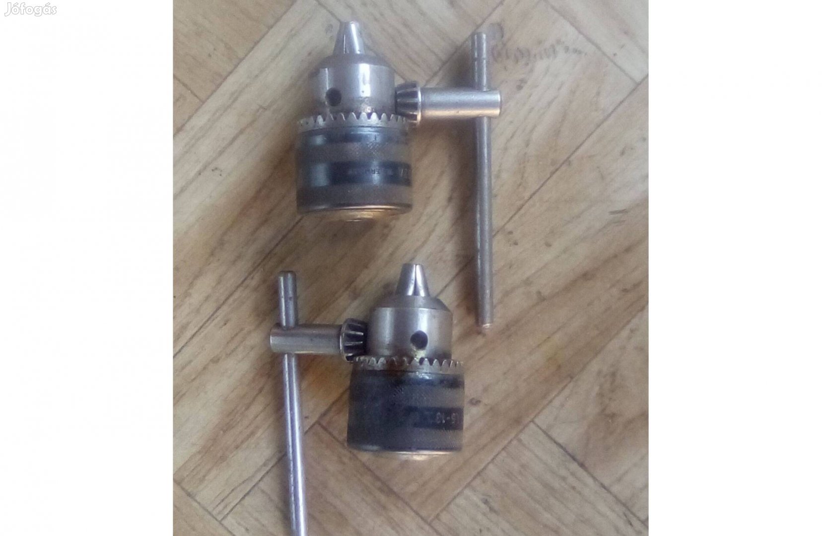 Fúrótokmány kulcsos