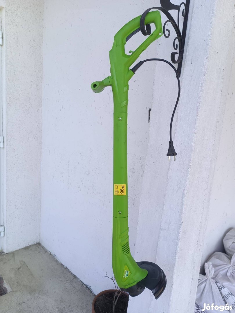 Fűszegélyvágó 220V-os