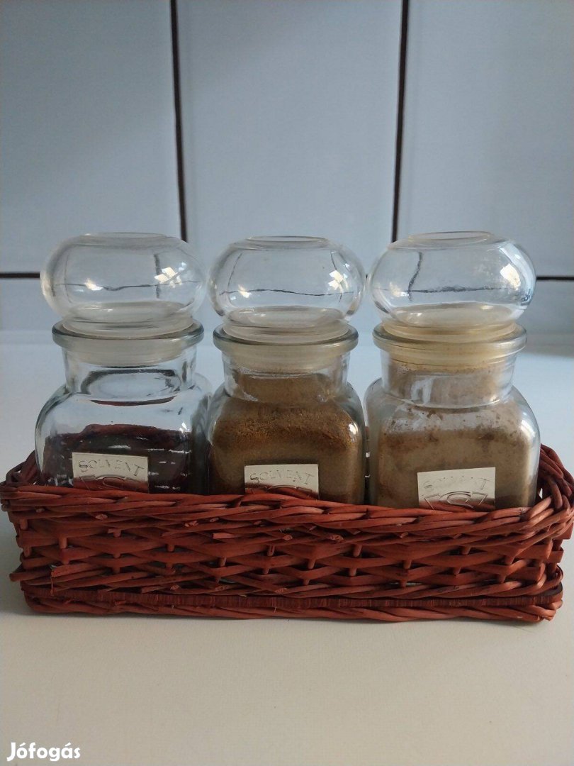 Fűszertartó üveg