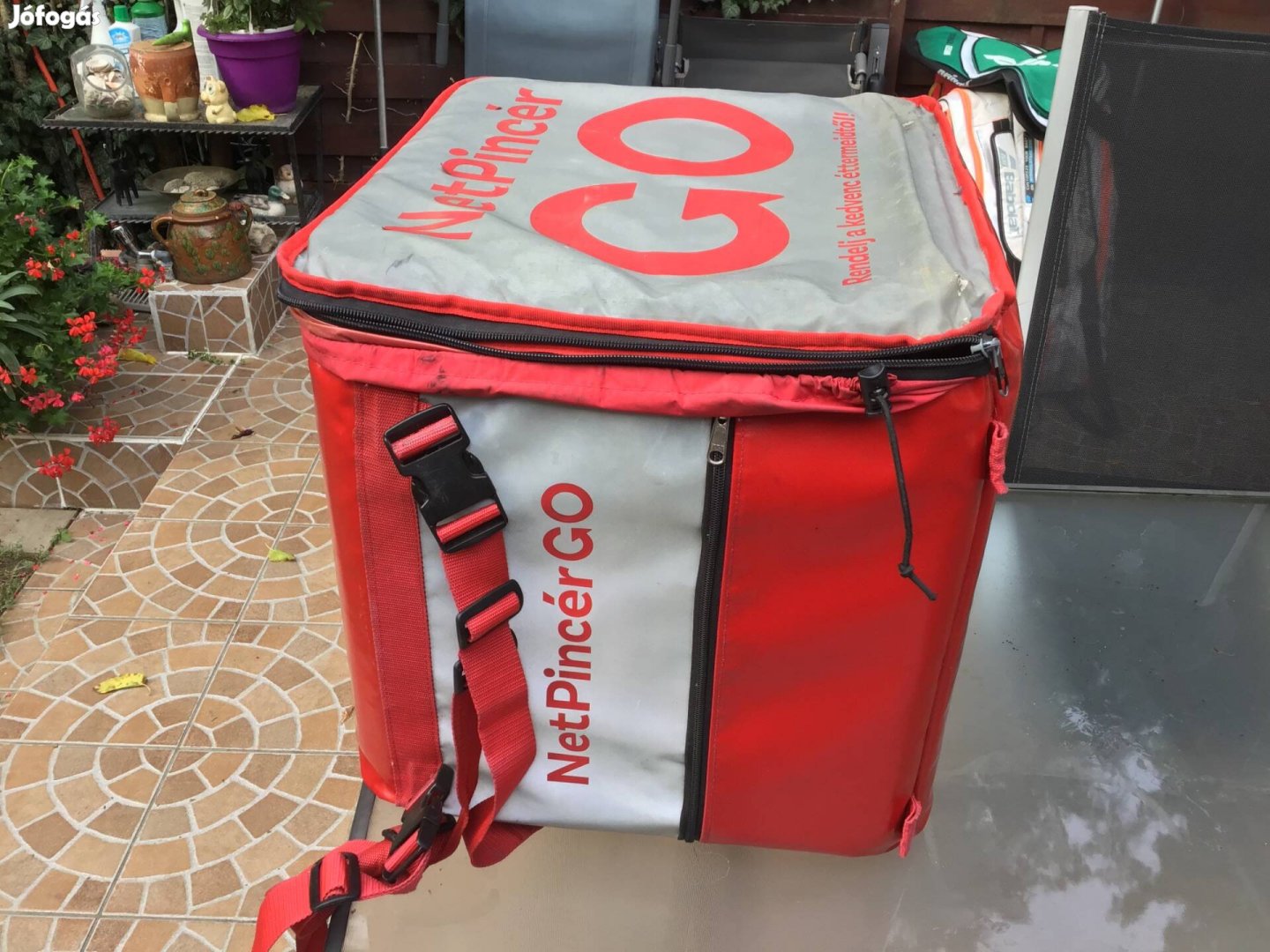 Futárkodásból megmaradt thermo box!
