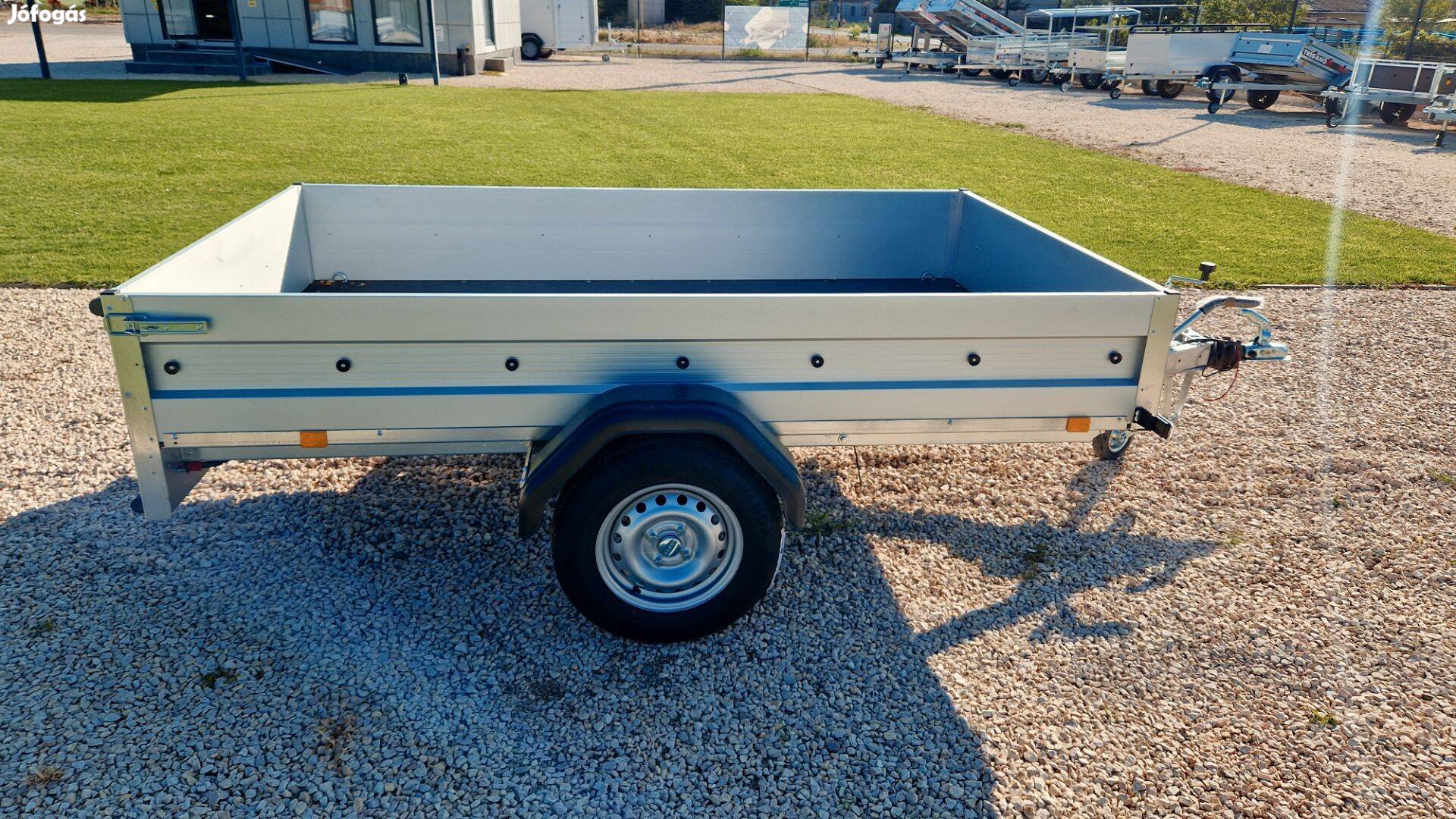 Füzesabonyban Sebal 23015 Alu (1300 kg) fékes utánfutó 990.000 Ft