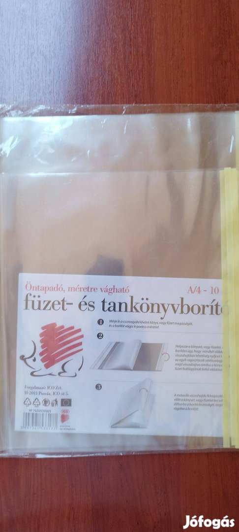 Füzet- és tankönyvborítók