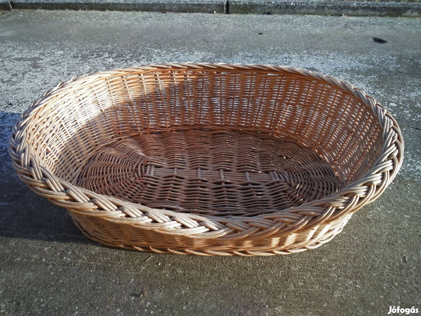 Fűzfavesszőből készült fekhely, kosár kutya,macska részére