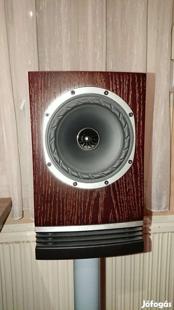 Fyne Audio F500