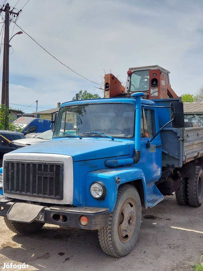 GAZ Gazdy 3309 teherautó, gyári billencs, 2 tonnás far daruval eladó