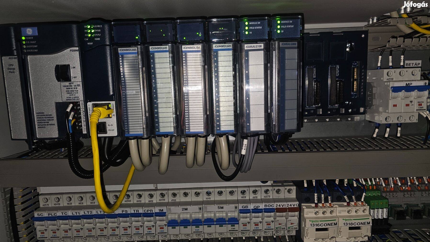 GE Fanuc PLC + HMI eladó. 