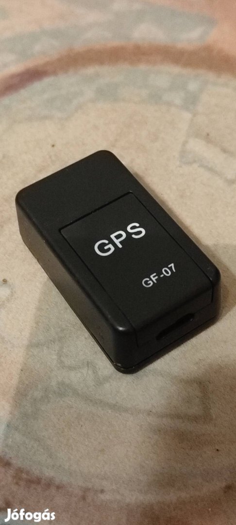 GPS nyomkövető, Carmotion, SIM kártya foglalat, fekete