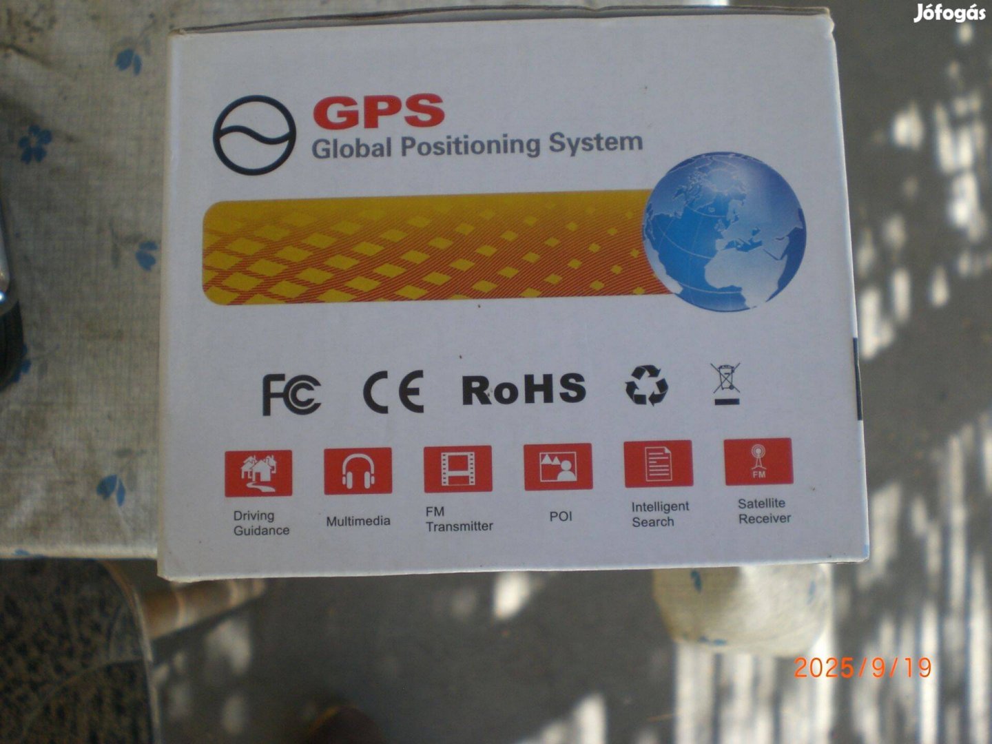 GPS újszerű , nem használt , fóliázott eladó