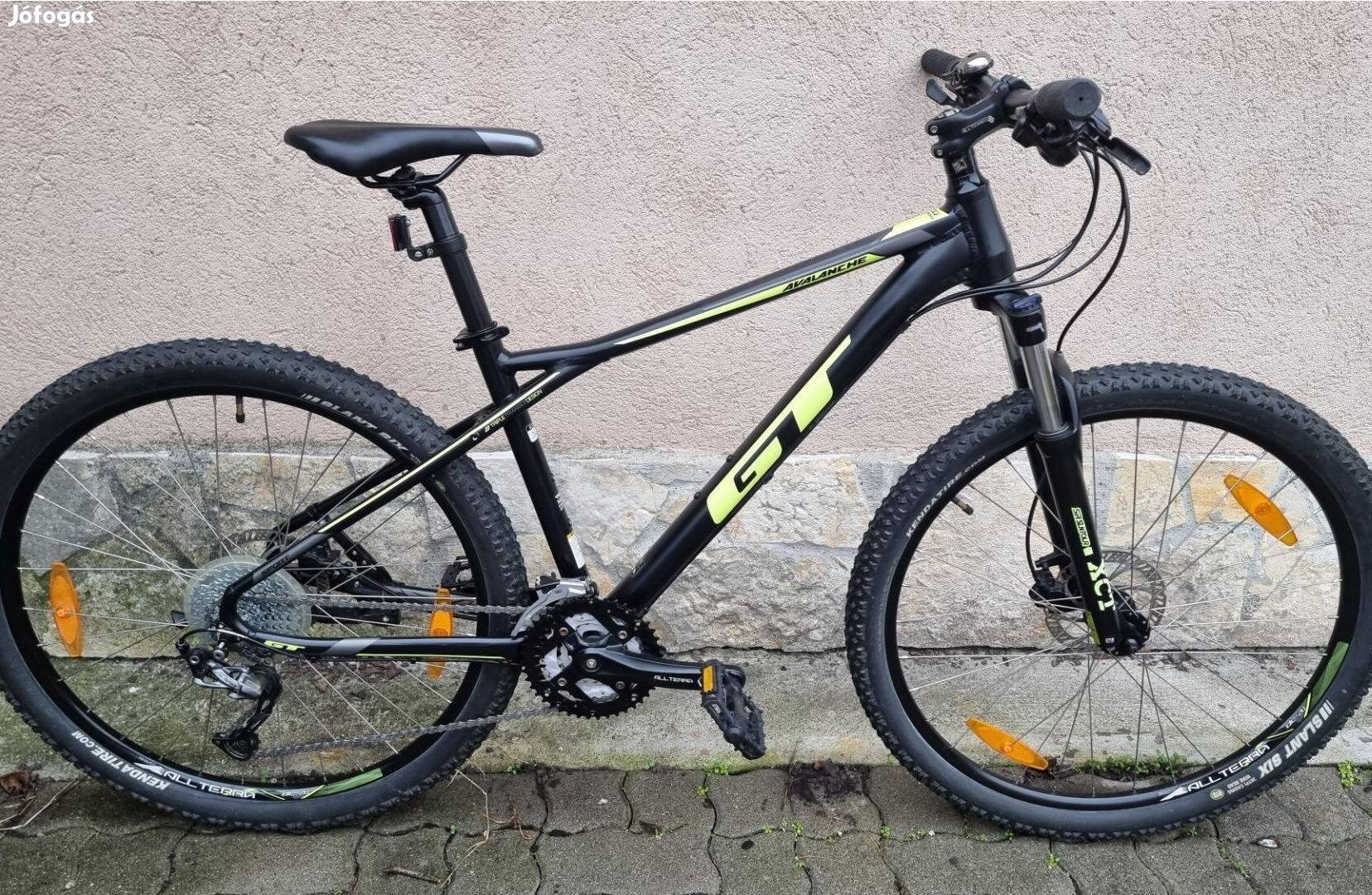 GT Avalanche 27.5 " mtb kerékpár