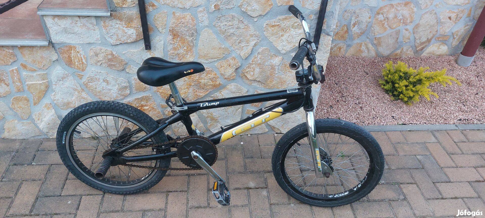 GT Bump BMX kilépővel