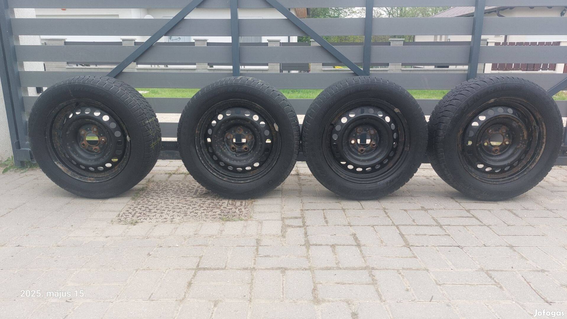 GT Radial Altimax 215/55 R16 H XL téli gumi garnitúra