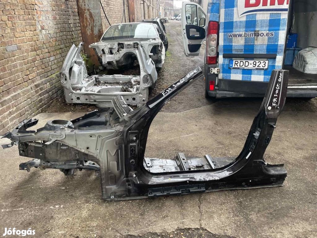 GYÁRI BONTOTT VÁGOTT F34 BAL ELSŐ NEGYED