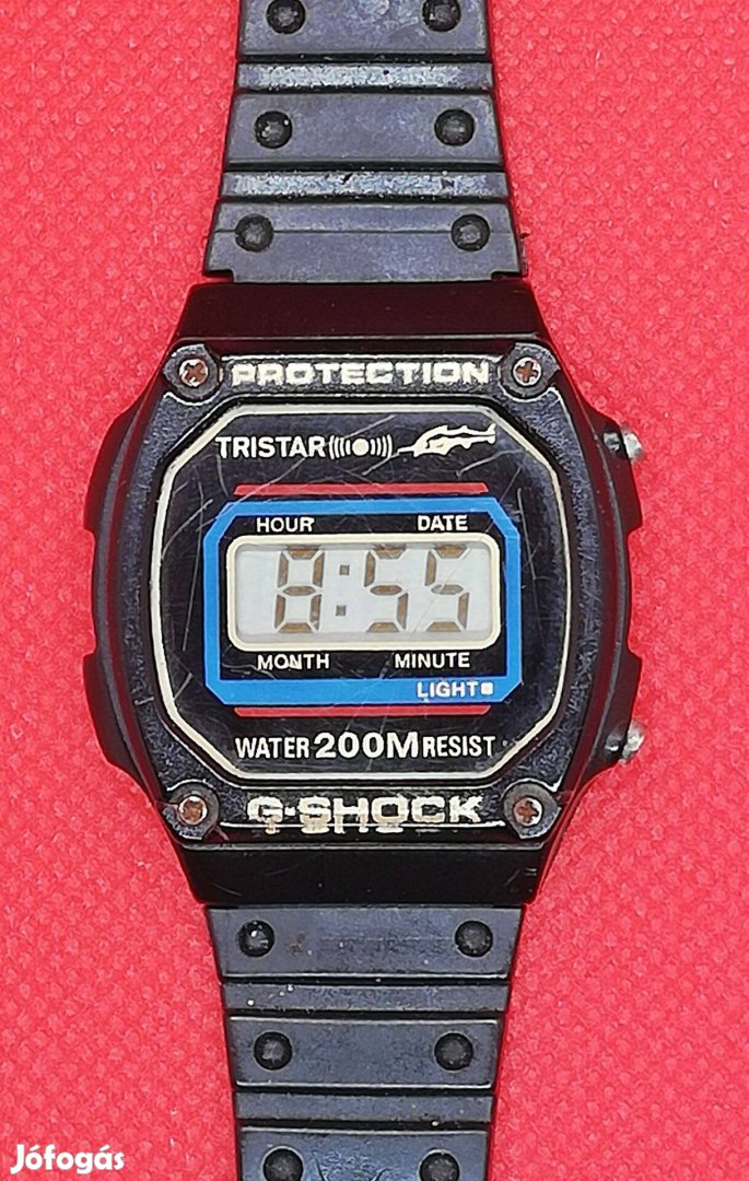 G-Shock Tristar Retro LCD Óra