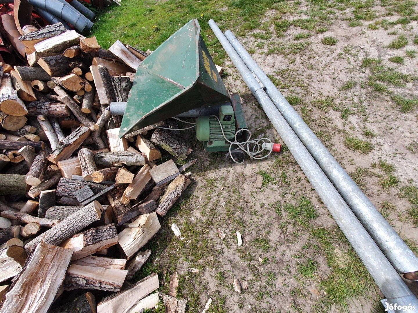 Gabonacsiga felhordócsiga csőcsiga apríték