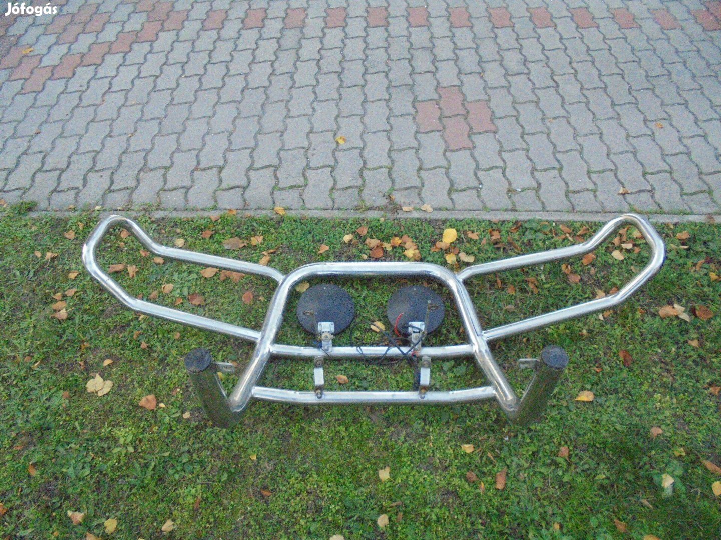 Gallytörő rács ködlámpával eladó