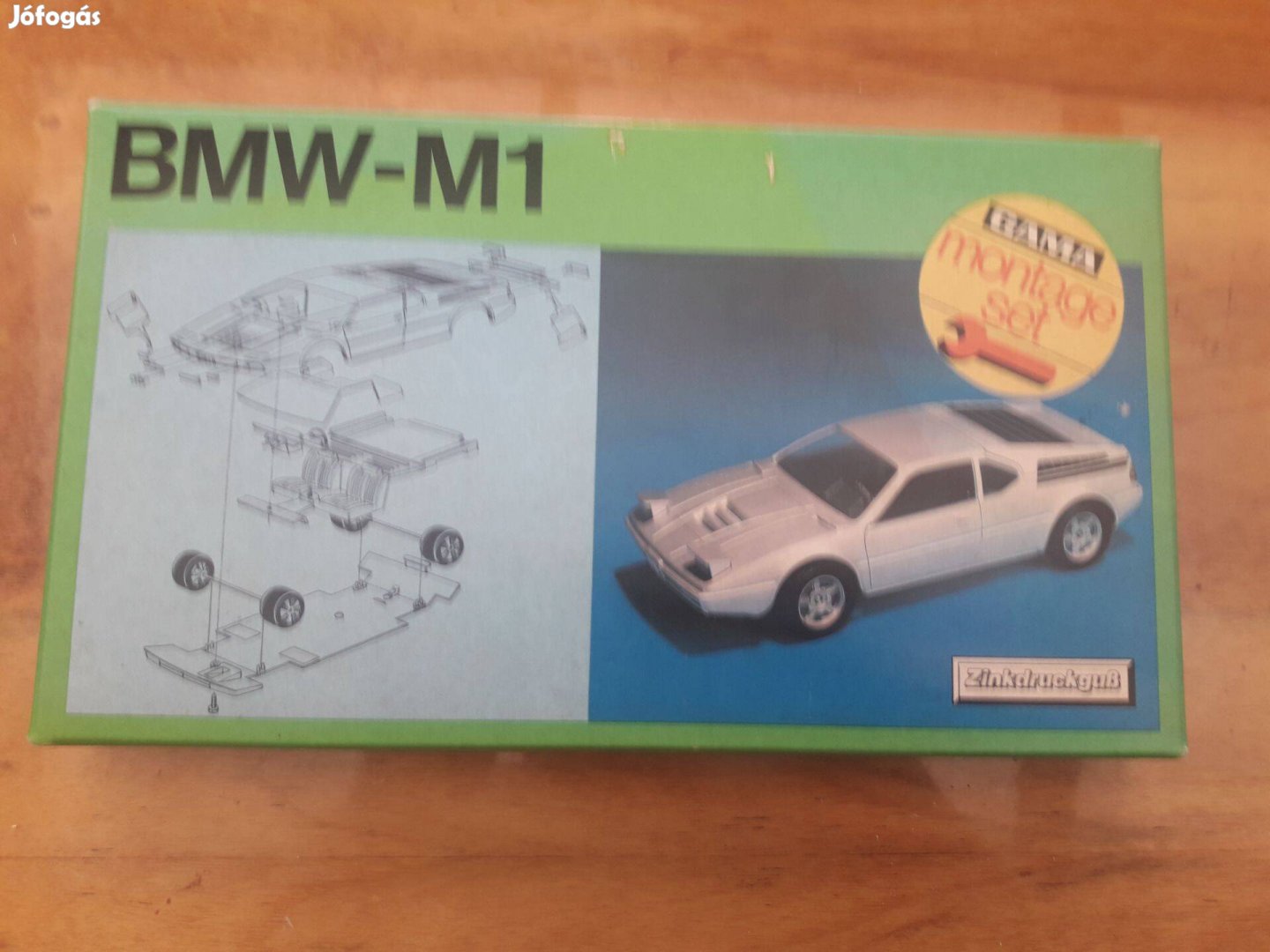 Gama BMW M1 1/43 méretarányú makett