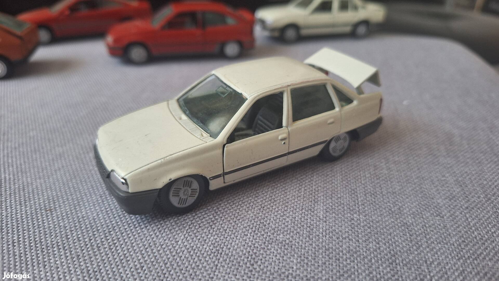 Gama Opel kadett ,gsi, , gls, calibra,ascona 1:43