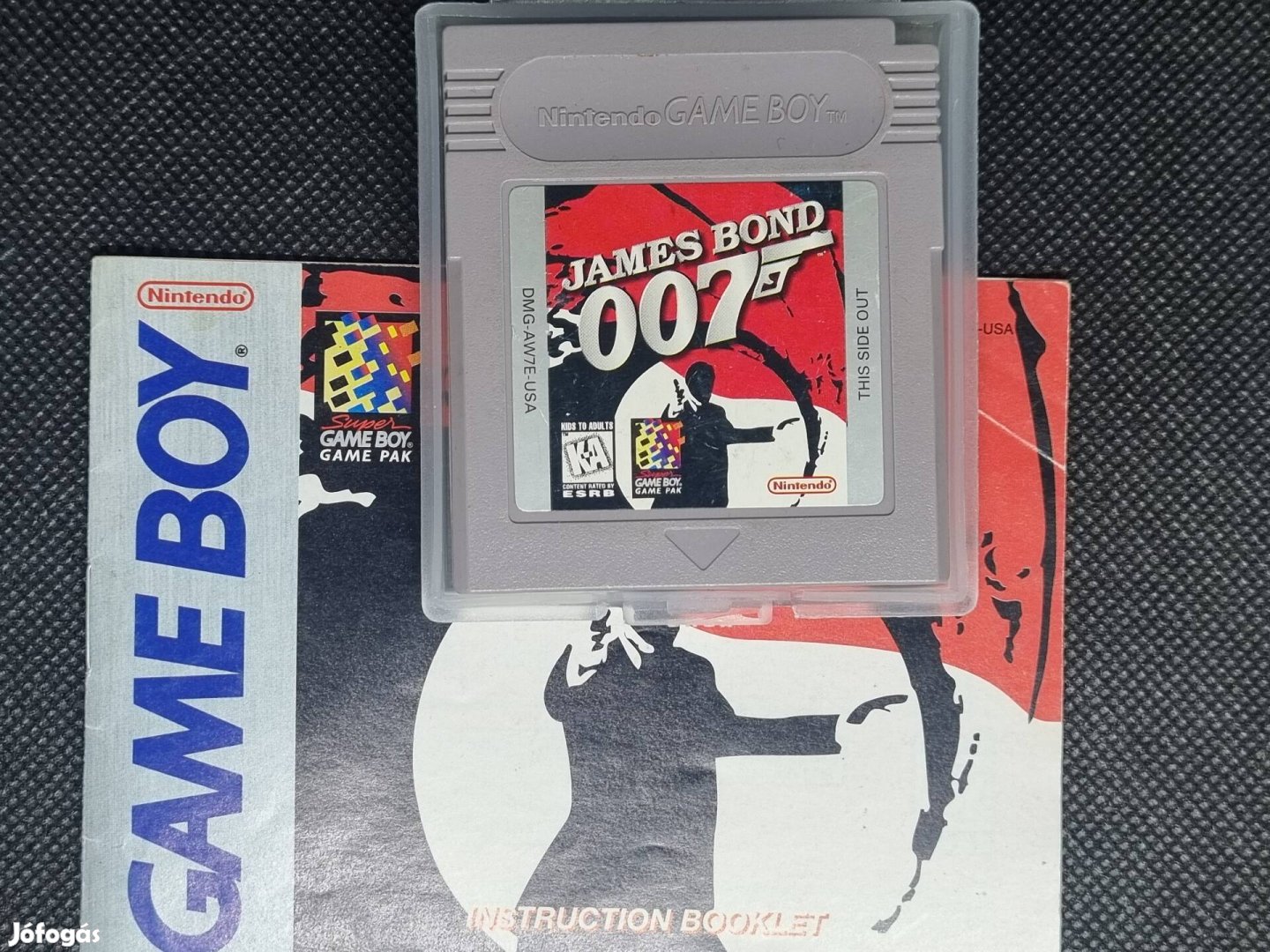 Game Boy Janes Bond 007 játék és kiskönyv eladó