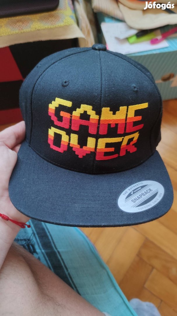 Game Over feliratú Unisex Yoopong sapka