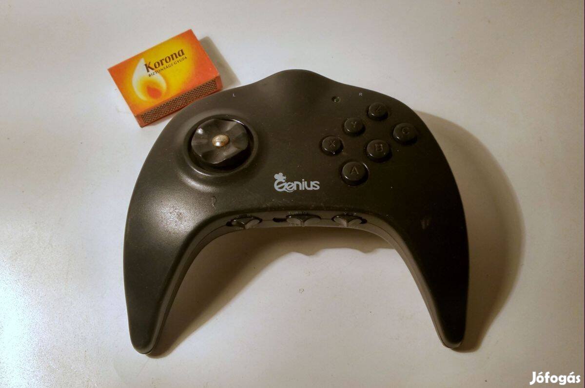 Gamepad (Ver.5) Genius (sérült, teszteletlen)