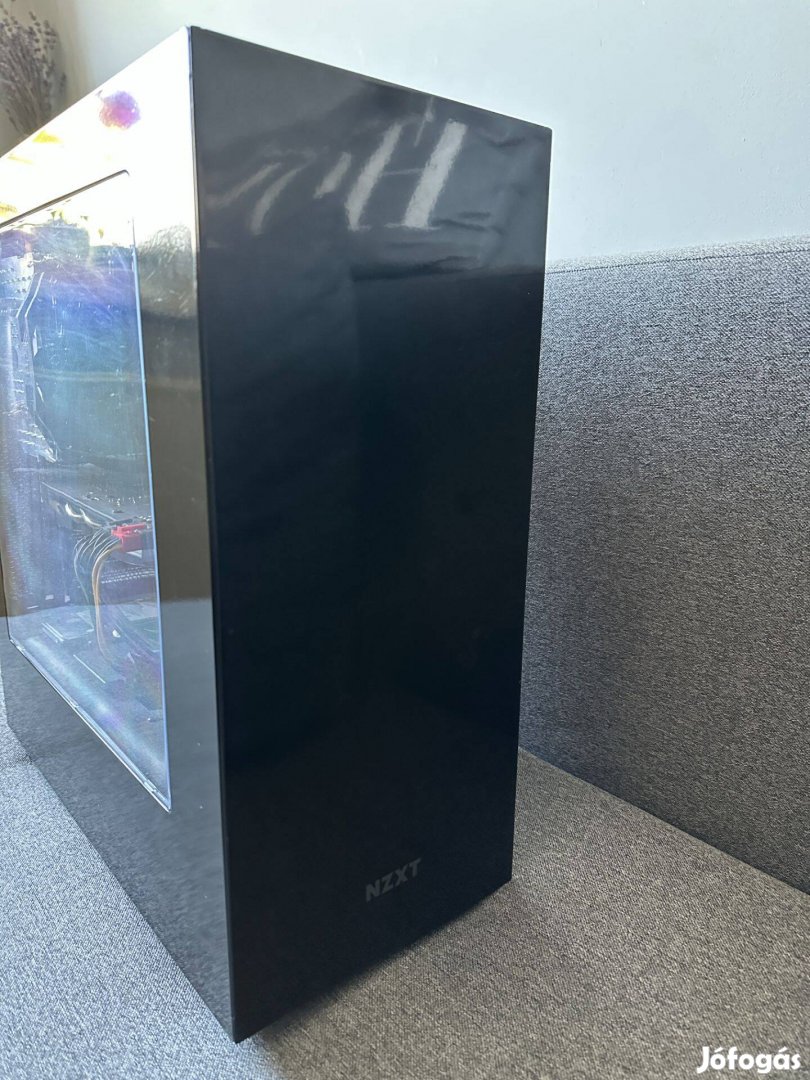 Gamer PC eladó i7-7700K Gtx 1080 32GB RAM