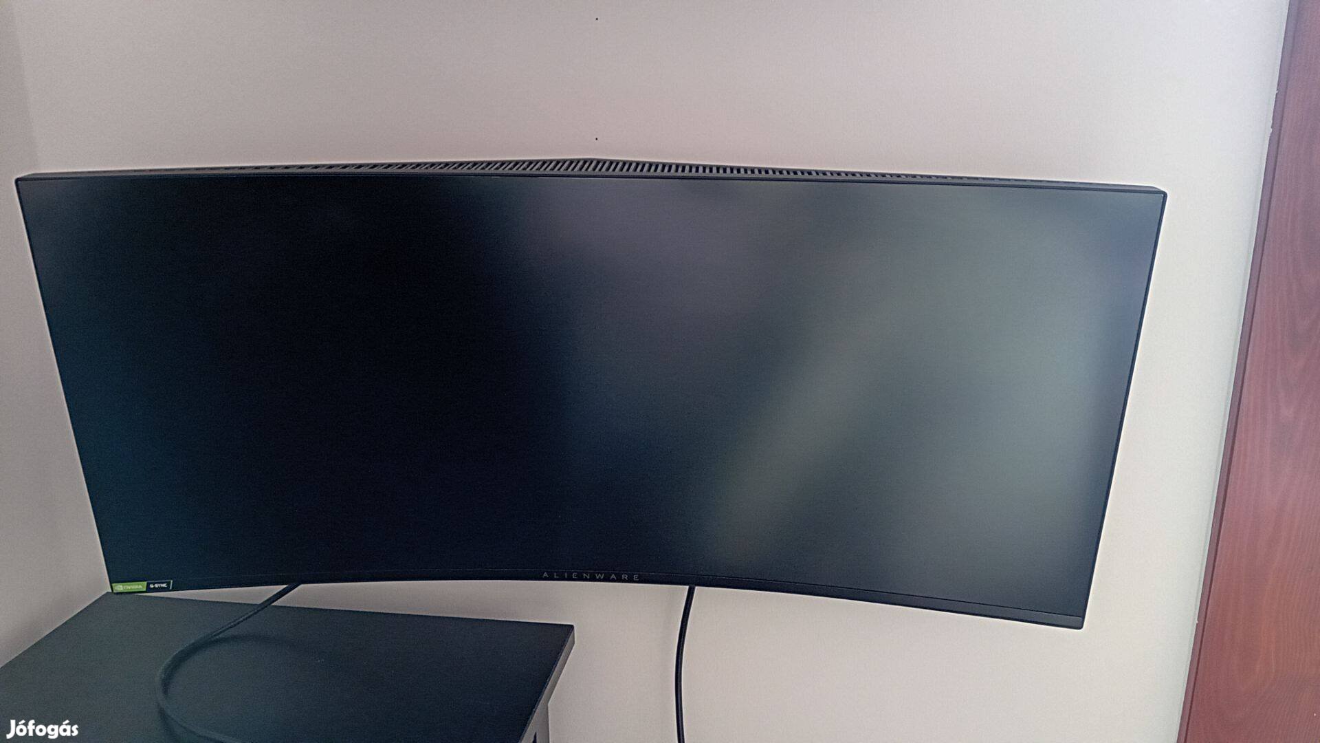 Gamer-ek, tartalomgyártók Figyelem! Dell Alienware LCD monitor