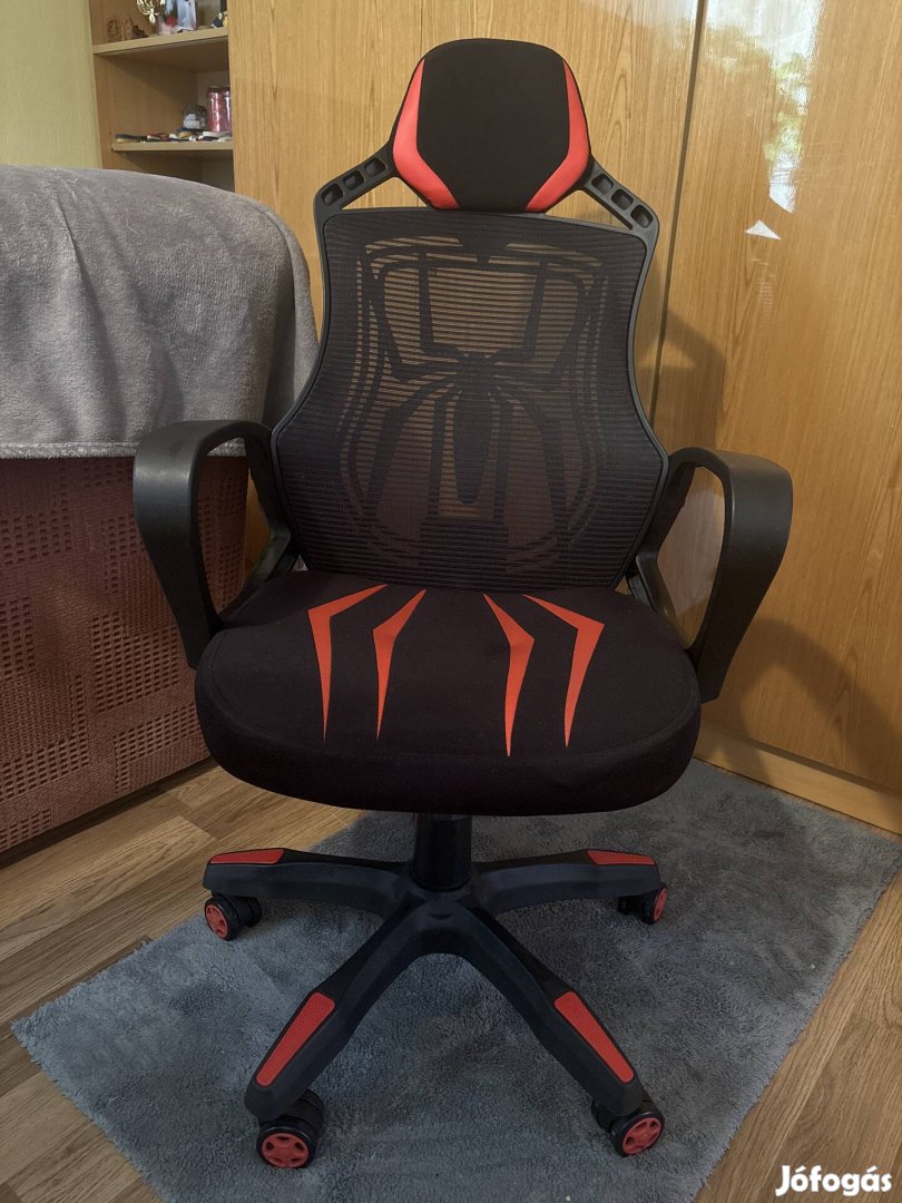 Gamer forgószék 