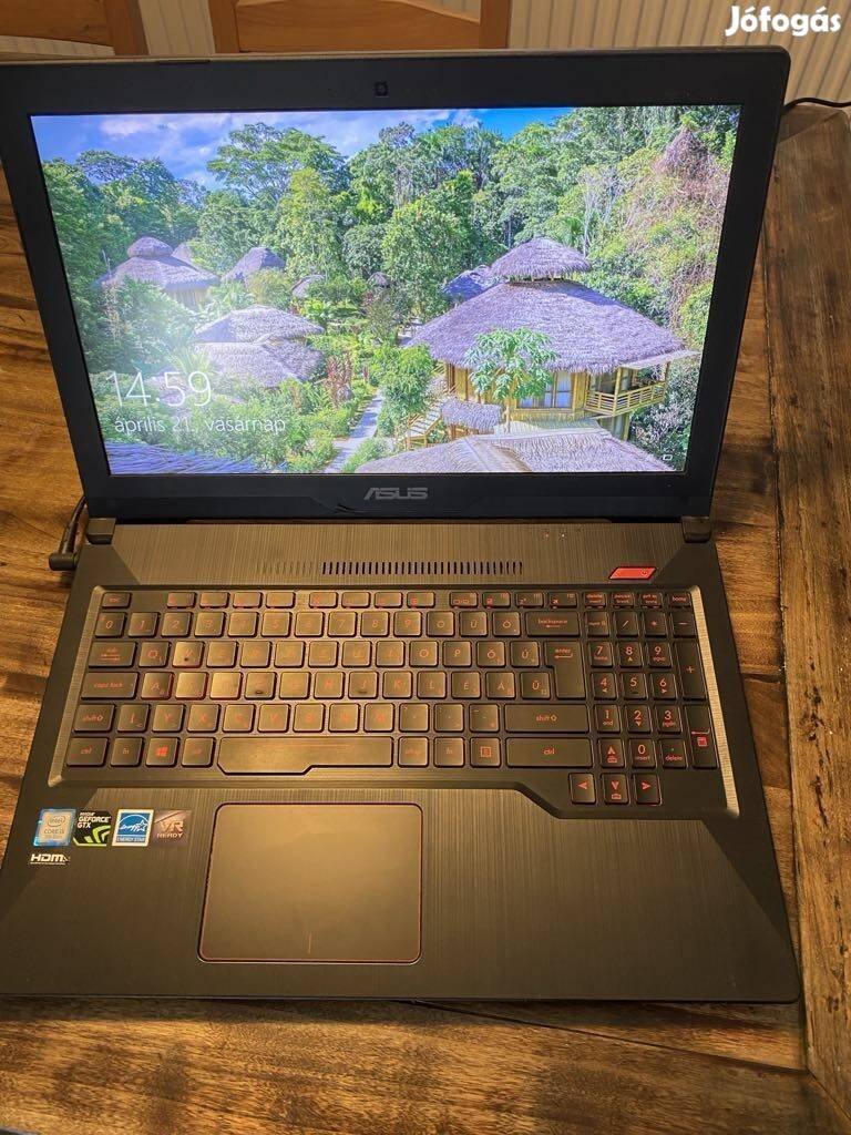 Gamer laptop (már nem gyártott) 