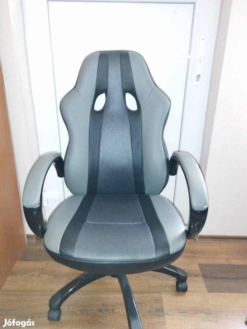 Gamer szék eladó