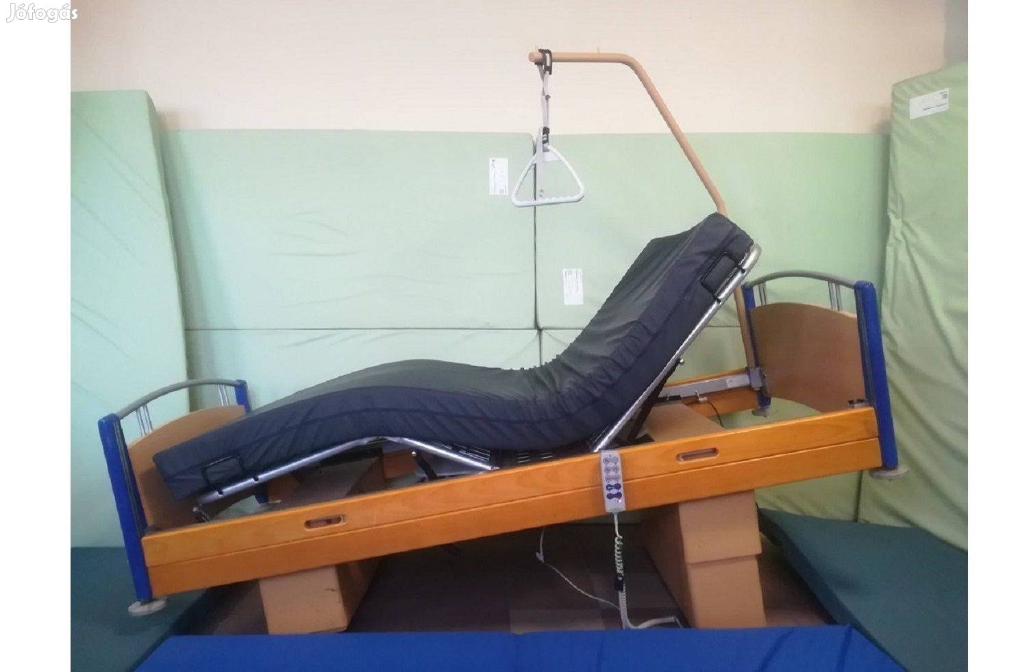 Garancia Brandenburgi elektromos betegágy beteg kórházi ágy 5funkció