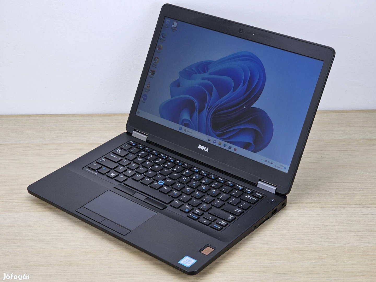 Garanciális Dell Latitude E5470 laptop, Intel Core i5, 8 GB RAM