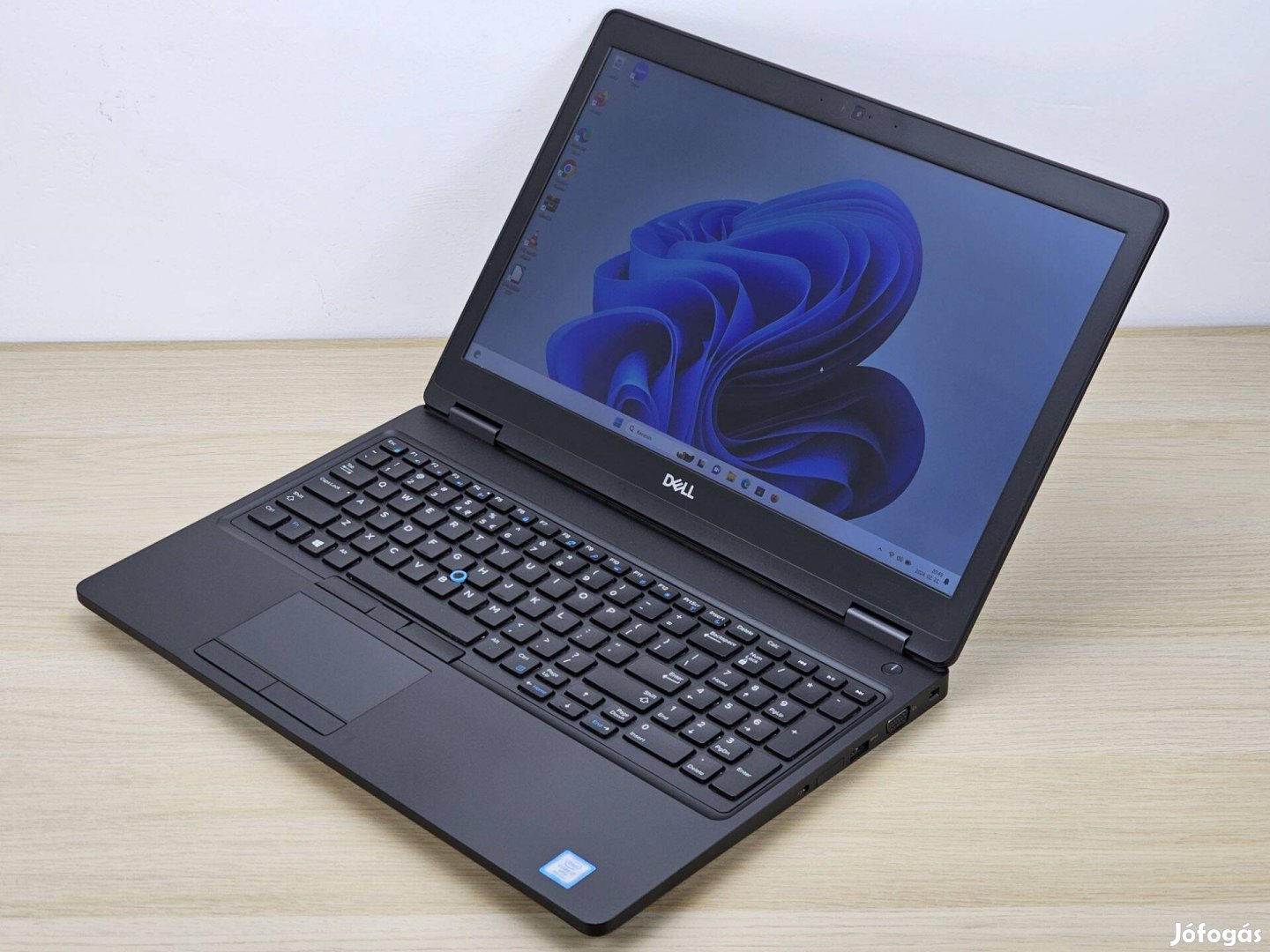 Garanciális Dell Precision 3530 laptop, Intel Core i7 8th gen
