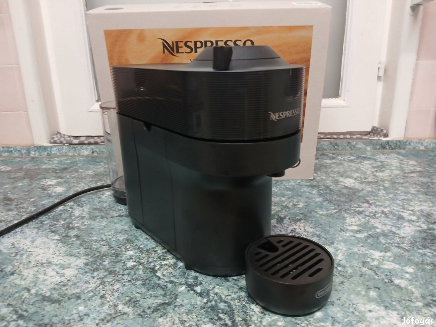 Garanciális Nespresso Vertuo Pop kapszulás kávéfőző Delonghi