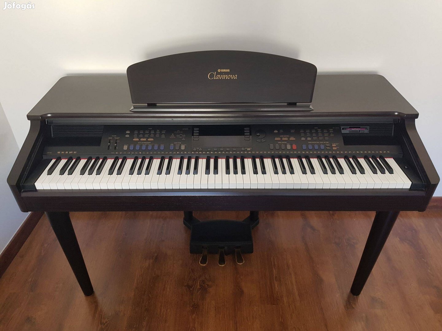 Garanciális Yamaha Clavinova kalapácsmechanikás digitális zongora