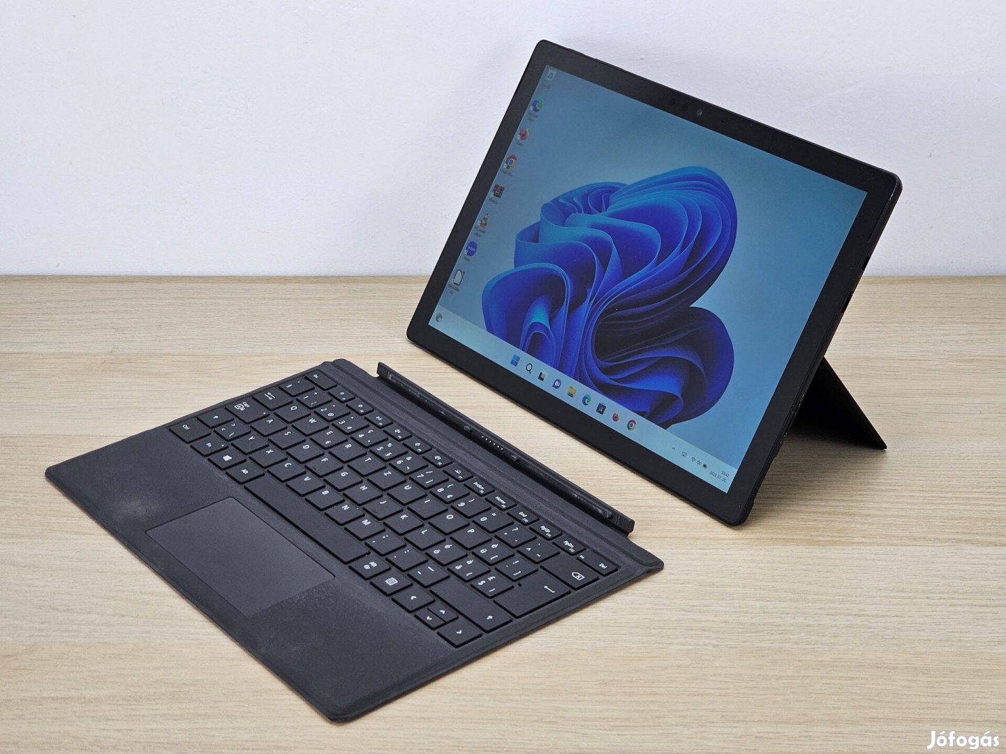 Garanciális érintőképernyős Microsoft Surface Pro 6 tablet laptop