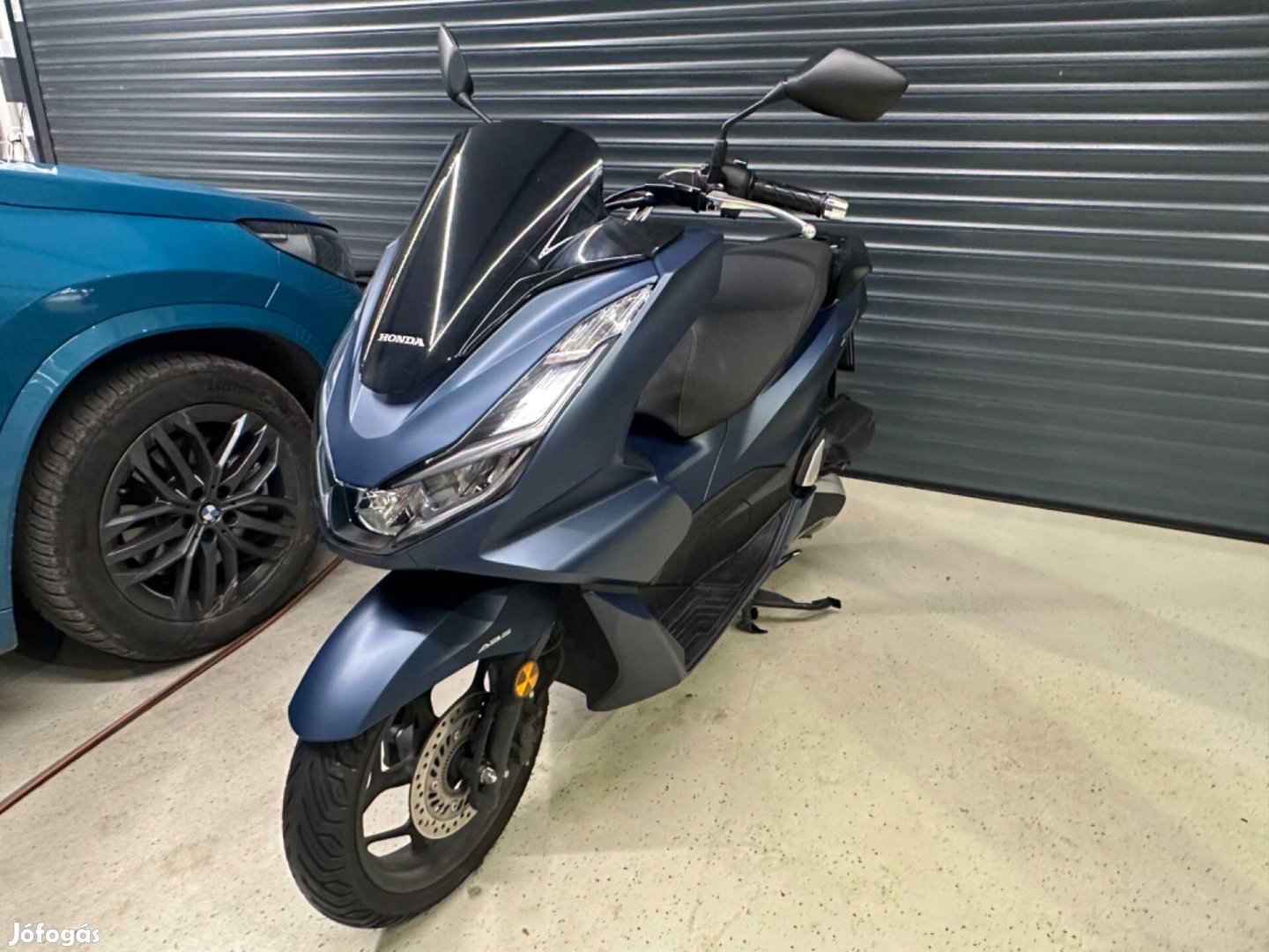 Garanciális honda pcx 125 robogó (idei év)