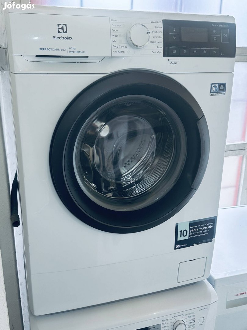 Garanciális keskeny electrolux 1200A+++ elöltöltős mosógép