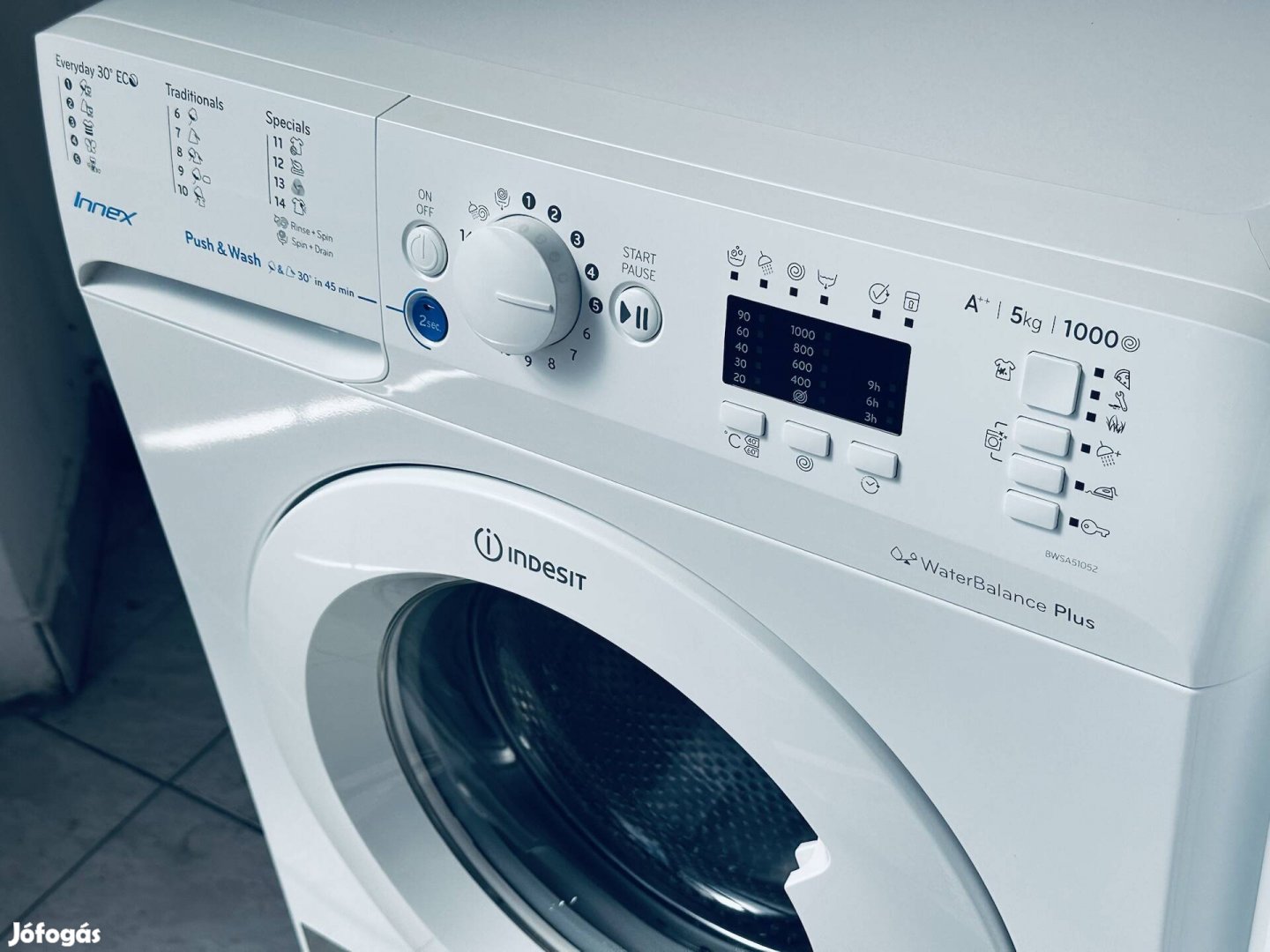 Garanciális keskeny indesit 1200A+++ elöltöltős mosógép