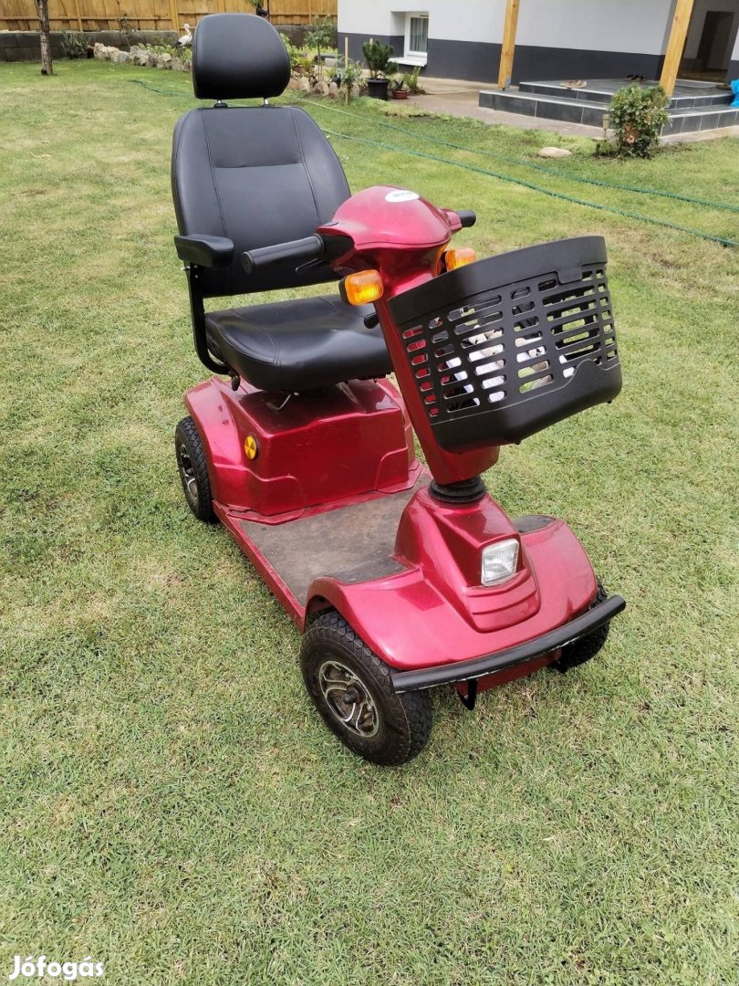 Garanciális moped