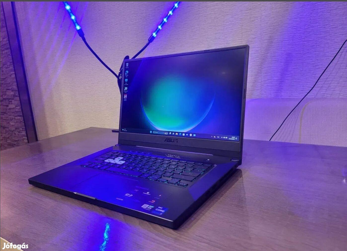 Garanciás 15,6 colos Gamer Asus tuf laptop eladó Rtx 3050 4GB