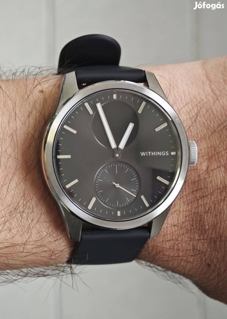 Garanciás Withings Scanwatch2 42mm hibrid fekete okosóra plusz bőrszíj