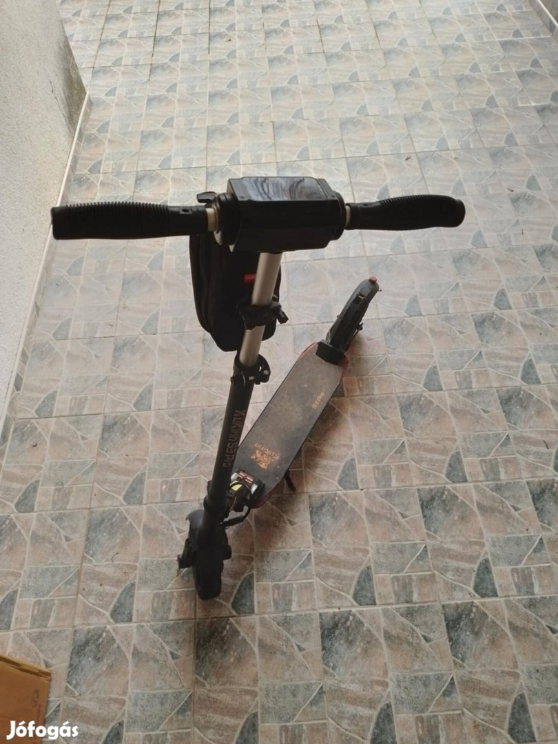 Garanciás elektromos roller!