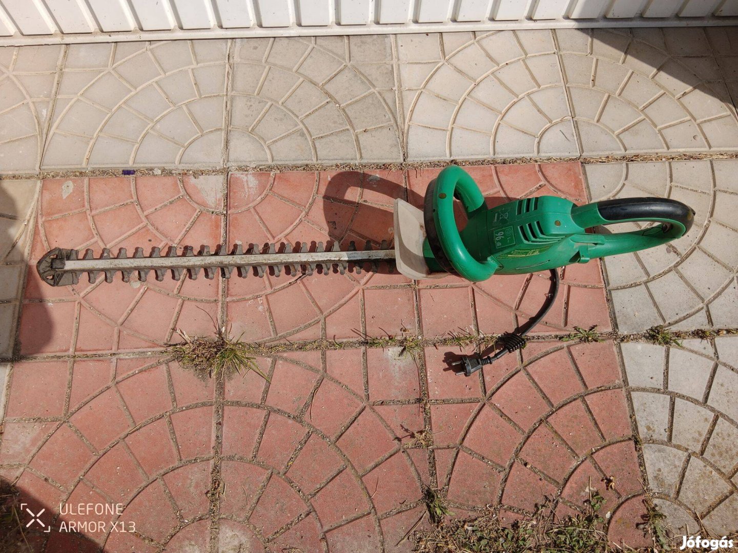 Gardenline Elektromos Sövényvágó 600W